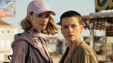 Шайер и Лола вне закона